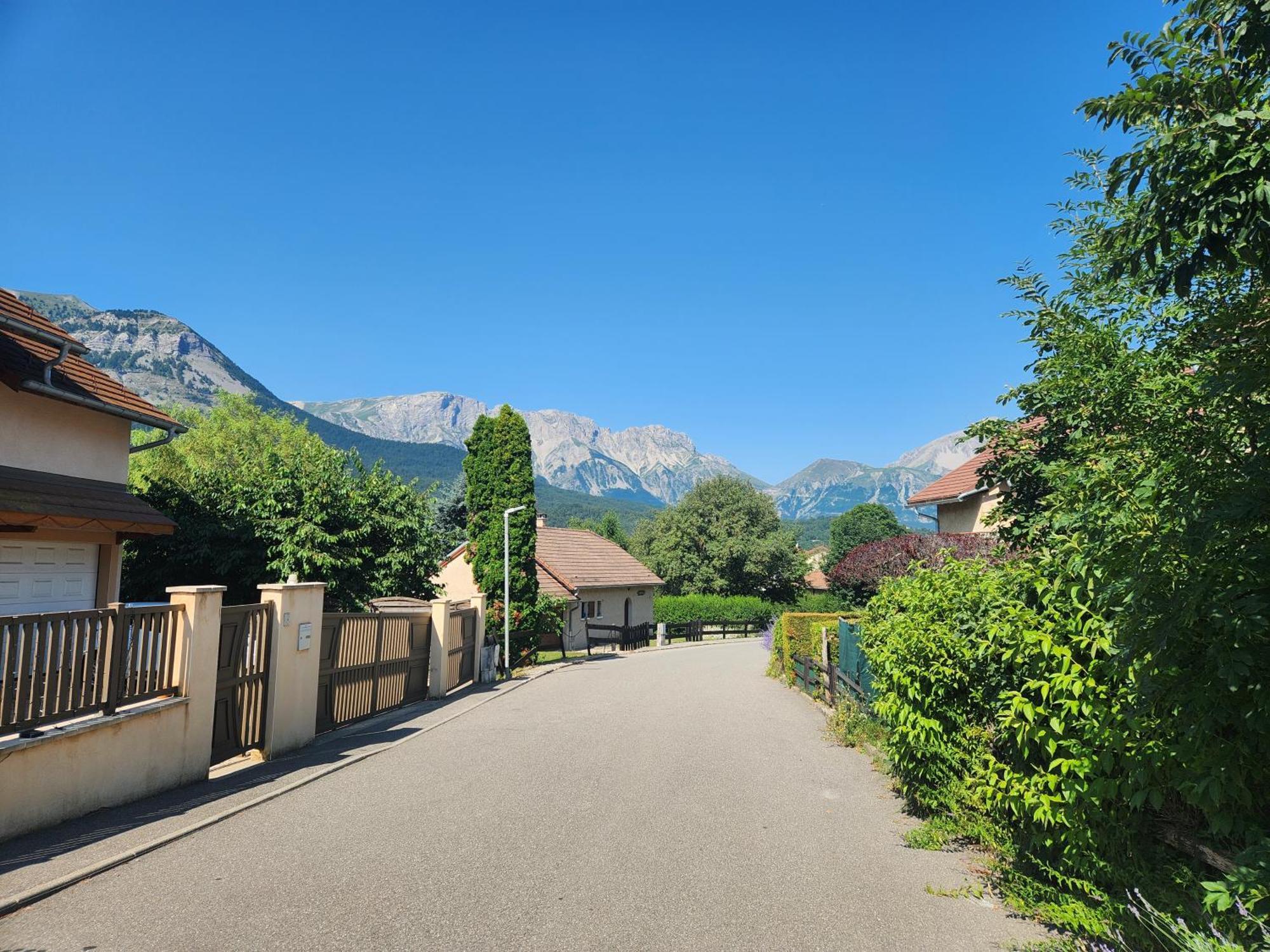 Appartement T3 Avec Jardin Proche Village Saint-Bonnet-en-Champsaur Exterior foto